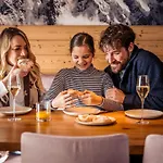 Alpin Peaks מלון *